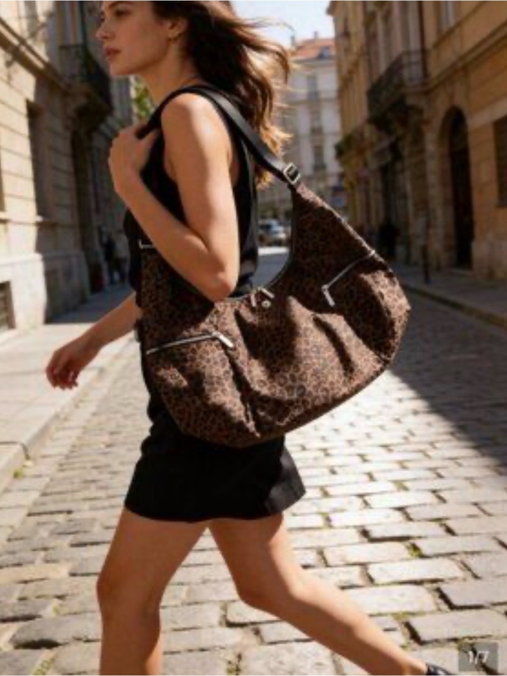 13 L NWT SOLDOUT! lululemon large cheetah slouch Crossbody Shoulder Bag